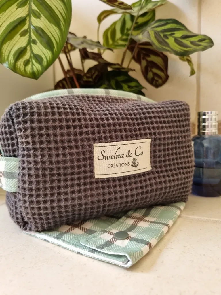 Trousse de toilette nid d'abeille gris foncé