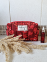 Trousse de toilette rouge fleurie